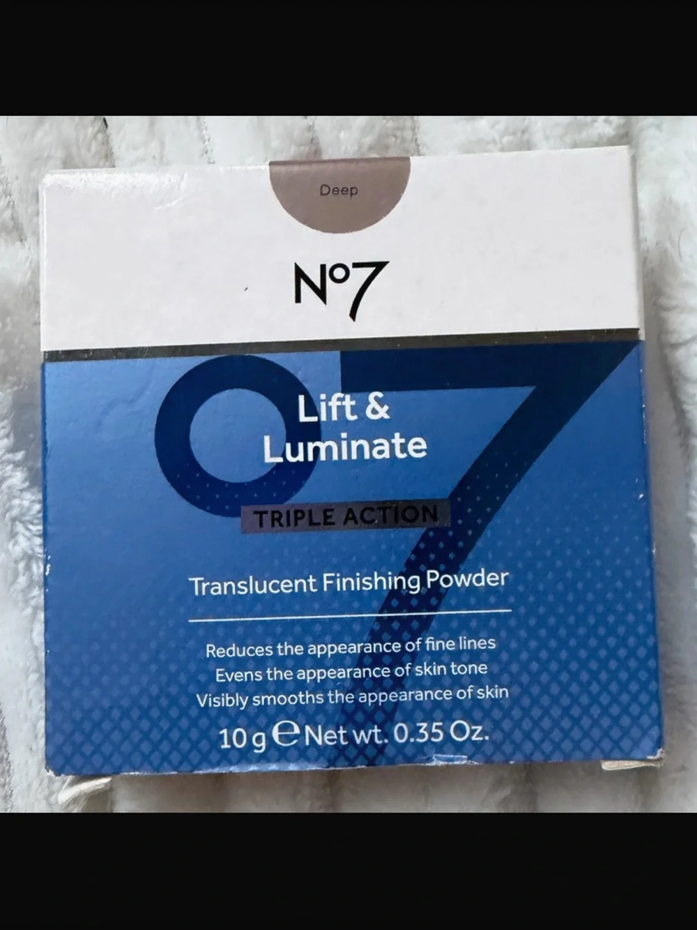 No7 Lift & Luminate Translucent Finishing Powder - Deep